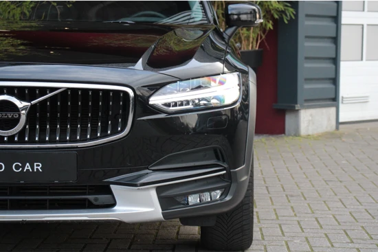 Volvo V90 Cross Country 2.0 T5 AWD 250pk Pro | Adaptive Cruise | BLIS | Camera | Keyless