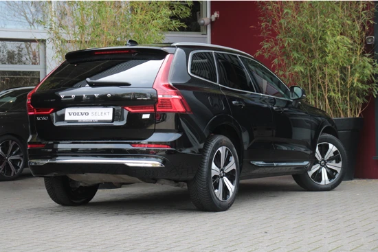 Volvo XC60 2.0 Recharge T6 AWD Plus Bright| Extra getint glas| Elektrische stoelbediening| standverwarming| Adaptive cruise| Dodehoek senso