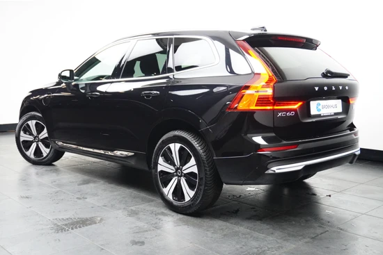 Volvo XC60 2.0 Recharge T6 AWD Plus Bright| Extra getint glas| Elektrische stoelbediening| standverwarming| Adaptive cruise| Dodehoek senso