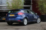 Ford Focus 1.0 Titanium | Trekhaak | Parkeersensoren | Navigatie | 17" velgen