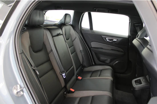 Volvo V60 B4 200PK Plus Dark | Contourstoelen | Achterb Verw | Memory Stoelen | Blis | Camera