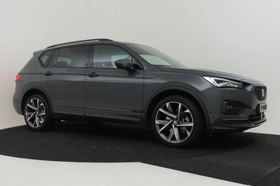 SEAT Tarraco 1.4 TSI 245PK e-Hybrid PHEV FR | Zwenkbare trekhaak | Stoel + stuurverwarming | 360 Camera | Dodehoek detectie | App-connect | K