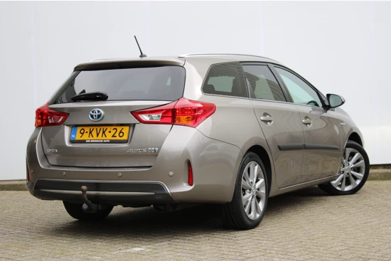 Toyota Auris 1.8 HYBRID Touring Sports CVT | Panorama Dak | Cruise Control | Stoelverwarming