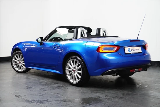 Fiat 124 Spider 1.4 MultiAir Turbo Lusso