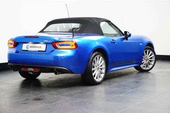 Fiat 124 Spider 1.4 MultiAir Turbo Lusso