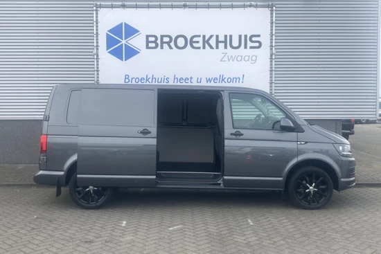 Volkswagen Transporter | 150 pk | Adaptive Cruise | 18"| Multistuur | Navigatie | L2 | Achterdeuren