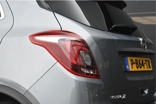 Opel Mokka X 1.4 Turbo Innovation Automaat | Vol-Leder | Schuif-/Kanteldak | Stuur/Stoelverwarming | Achteruitrijcamera | Navigatie | Climate