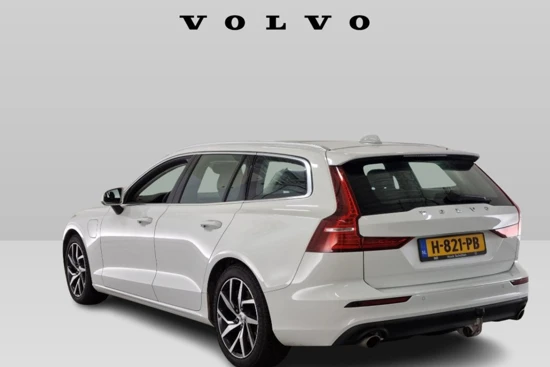 Volvo V60 T6 Plug-In-Hybrid AWD Momentum Pro #Panorama #Head-Up #Leer
