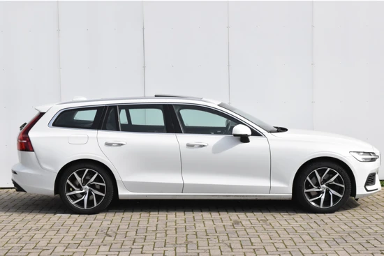 Volvo V60 T6 Plug-In-Hybrid AWD Momentum Pro #Panorama #Head-Up #Leer