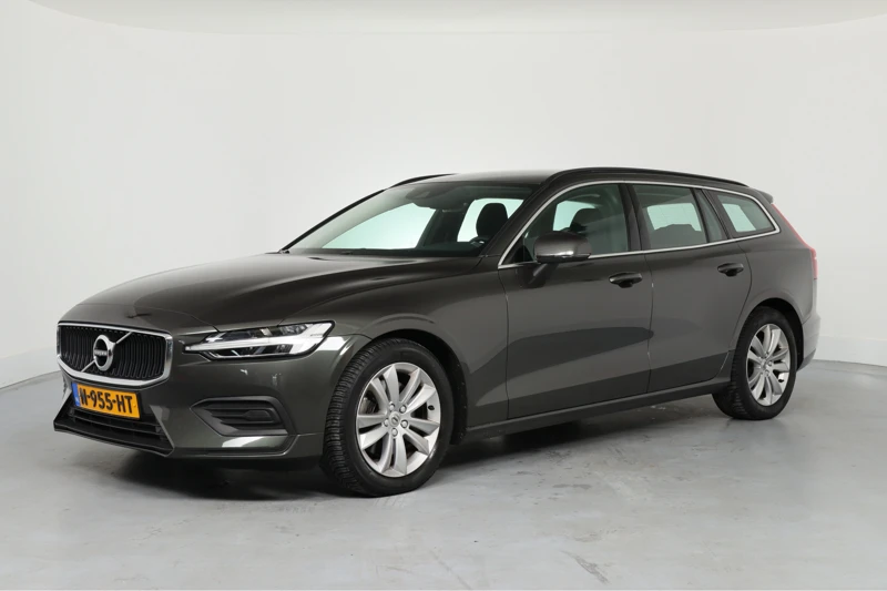 Volvo V60 2.0 B3 Momentum Business | Dealer Onderhouden! | LED | Navi | Clima | Keyless | Elektrische Achterklep | Parkeersensoren V+A | D