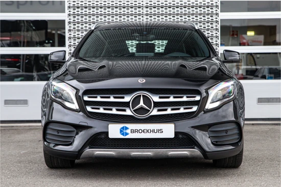 Mercedes-Benz GLA 180 Business Solution AMG | Stoelverwarming | 19" |