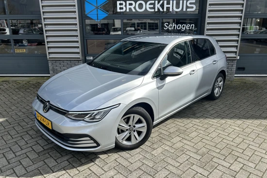 Volkswagen Golf 1.0 TSI 110 pk Life| Navigatie | Cruise Control Adaptief | Led koplampen |