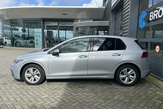 Volkswagen Golf 1.0 TSI 110 pk Life| Navigatie | Cruise Control Adaptief | Led koplampen |