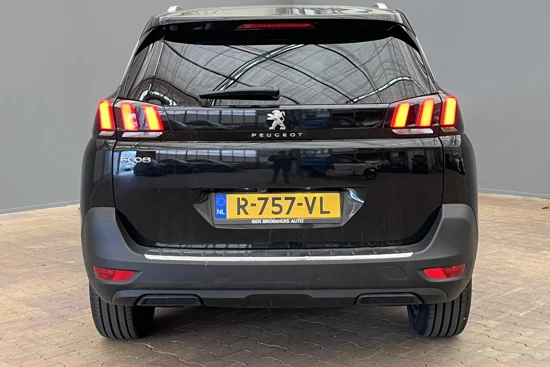 Peugeot 5008 1.2 130PK Automaat Allure Pack | Camera | Navigatie | Virtueel Dashboard | Leder/Stof | 18"