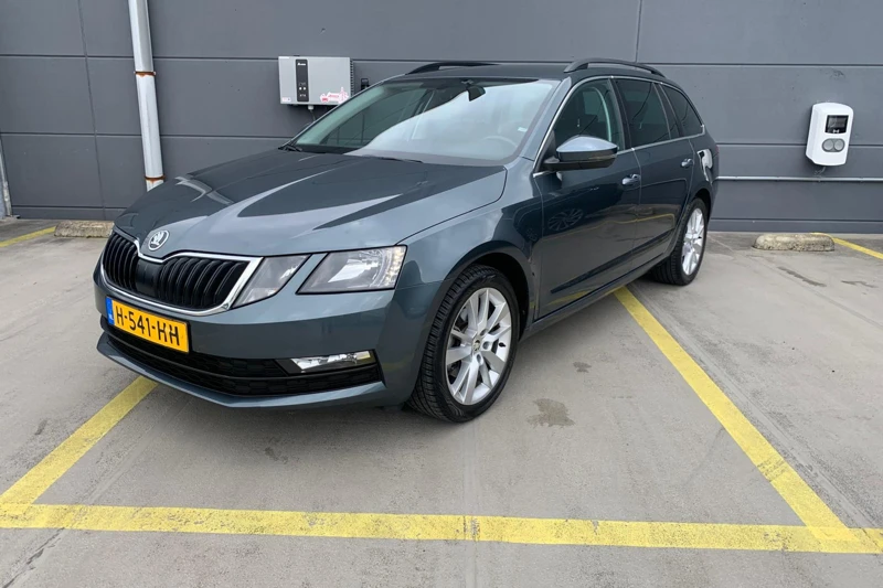 Škoda Octavia Combi 1.0 TSI Greentech Business Edition