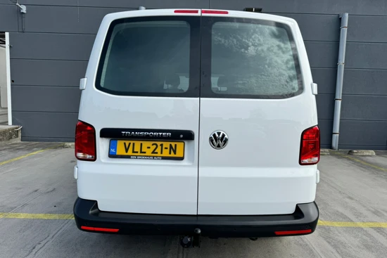 Volkswagen Transporter 2.0 TDI L2H1 28 Economy Business