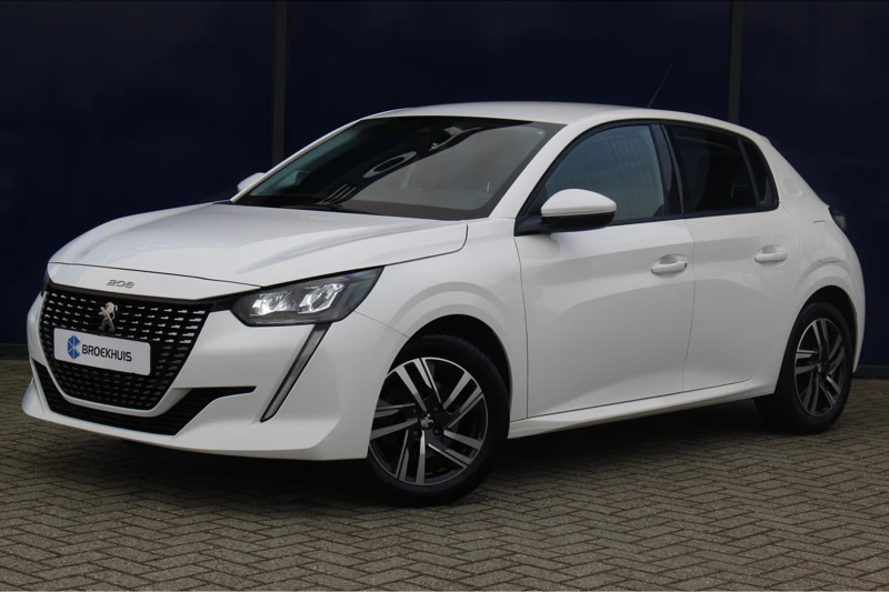 Peugeot 208 1.2 100PK Allure | Stoelverwarming | Digitaal Dashboard | Leder/Stof | Clima | LED | Parkeersensoren