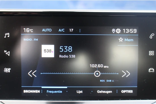 Peugeot 208 1.2 100PK Allure | Stoelverwarming | Digitaal Dashboard | Leder/Stof | Clima | LED | Parkeersensoren