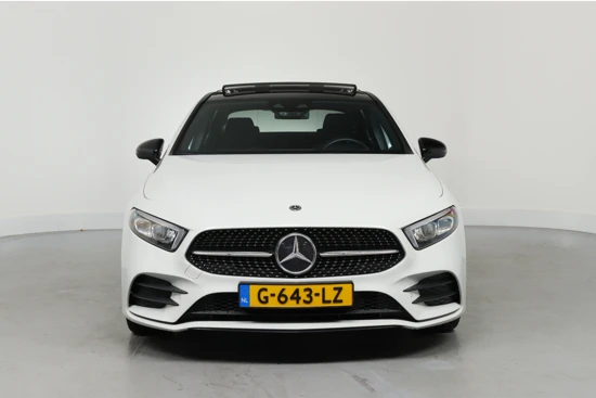 Mercedes-Benz A-Klasse 200 Business Solution AMG | 1e Eigenaar! | Dealer Onderhouden! | Open Dak | Sportstoelen | LED | Wid