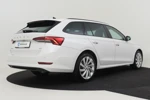 Škoda Octavia Combi 1.4 TSI iV PHEV 204pk Ambition | Cruise control | Navigatie | App connect | Led koplampen | Parkeersensoren achter | Dab r