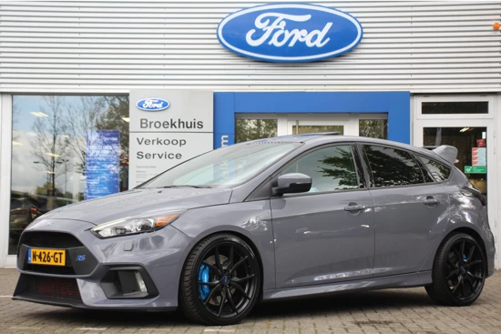 Ford Focus 2.3 RS | UNIEK! | FULL-OPTIONS! | SCHUIFDAK | RECARO SEATS | NAVI | CAMERA | CLIMA | WINTERPACK | CRUISE | SONY AUDIO | PARK SEN