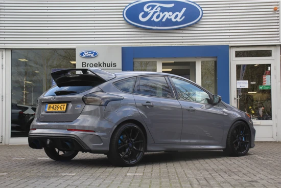 Ford Focus 2.3 RS | UNIEK! | FULL-OPTIONS! | SCHUIFDAK | RECARO SEATS | NAVI | CAMERA | CLIMA | WINTERPACK | CRUISE | SONY AUDIO | PARK SEN