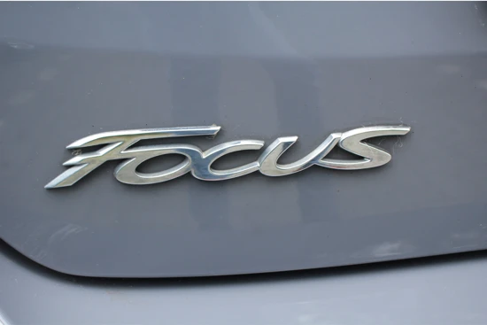 Ford Focus 2.3 RS | UNIEK! | FULL-OPTIONS! | SCHUIFDAK | RECARO SEATS | NAVI | CAMERA | CLIMA | WINTERPACK | CRUISE | SONY AUDIO | PARK SEN