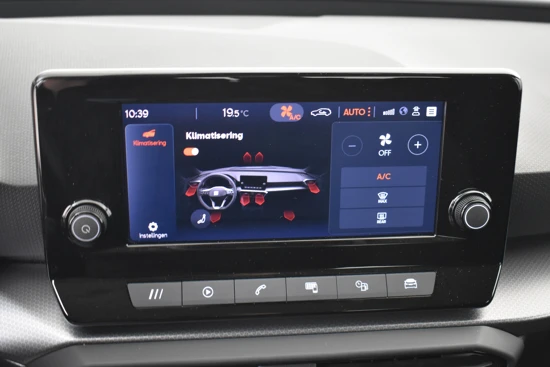 SEAT Leon 1.0 TSI 90pk Reference | Fabrieksgarantie tot 2026 of 100.000 km | Cruise Control | Apple Carplay/Android Auto | DAB radio | LED