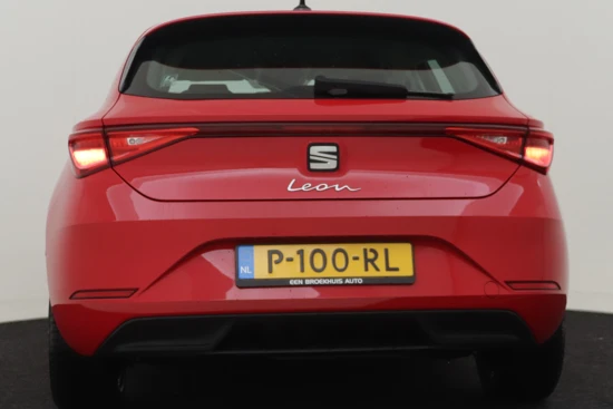 SEAT Leon 1.0 TSI 90pk Reference | Fabrieksgarantie tot 2026 of 100.000 km | Cruise Control | Apple Carplay/Android Auto | DAB radio | LED