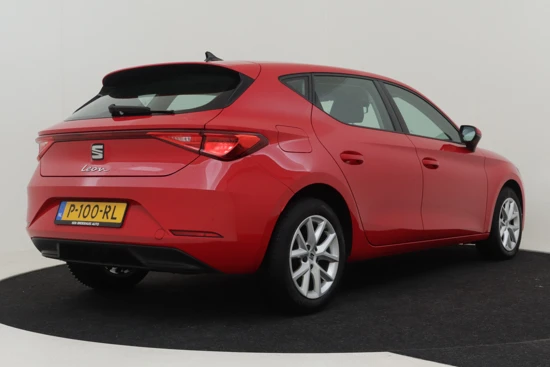 SEAT Leon 1.0 TSI 90pk Reference | Fabrieksgarantie tot 2026 of 100.000 km | Cruise Control | Apple Carplay/Android Auto | DAB radio | LED