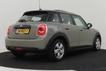 MINI Mini 1.5 102PK One | 1e Eigenaar ! | 100% Dealeronderhouden | Panorama Dak | Airco | Bluetooth | Parkeersensoren Voor En Achter | 15'