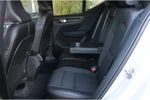 Volvo XC40 1.5 T3 Momentum Pro| Rondom camera| Elektrische achterklep| Dodehoek sensoren| prachtige auto!