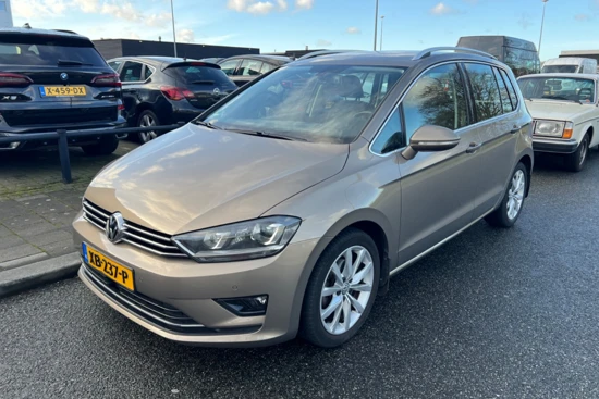 Volkswagen Golf Sportsvan 1.4 TSI Highline | Adaptieve Cruise| Trekhaak| Keyless Entry| Fabrieks navigatie| Net binnen!!