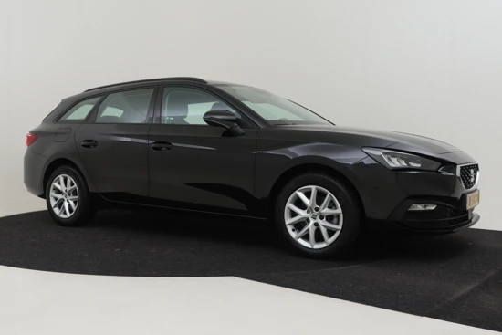 SEAT Leon Sportstourer 1.0 TSI 90pk Reference | Fabrieksgarantie tot 07-2026 of 100.000 km | Cruise Control | DAB radio | Apple Carplay/Android Auto |