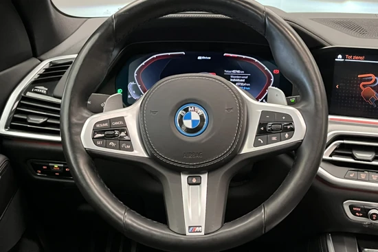 BMW X5 xDrive45e High Executive | Panorama Dak | Luchtvering | Camera | Stuur- en Stoelverwarming | Vol Leder! | Elek. Stoel | Camera |