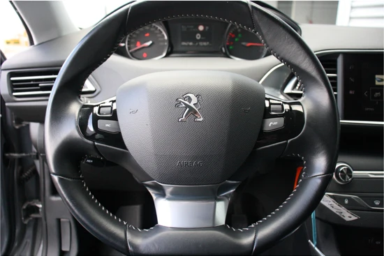 Peugeot 308 SW 1.2 PURETECH 130PK ALLURE AUTOMAAT / NAVI / LEDER / CLIMA / LED / PDC / 16" LMV / TREKHAAK / BLUETOOTH / CRUISECONTROL / NIEU