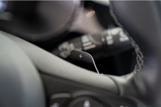 Opel Corsa 1.2 T 100PK Automaat Elegance | Org NL Auto! | Climate Controle | Apple Carplay & Android auto | Parkeersensoren | Cruise Contro