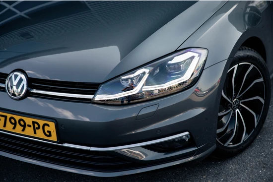 Volkswagen Golf Highline 1.4 TSI DSG Automaat | Dealeronderhouden | Trekhaak | Panorama Dak | Stoel/stuur verwarming | Navigatie | Camera