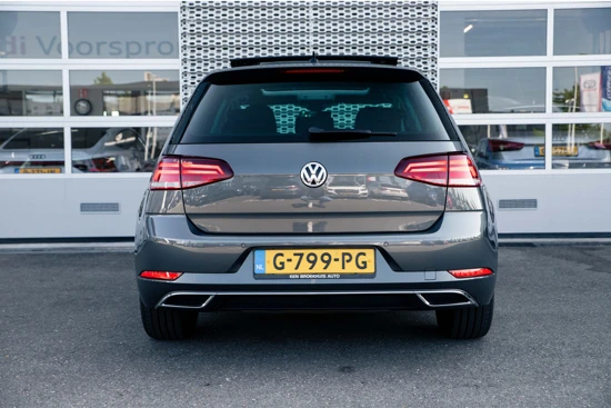 Volkswagen Golf Highline 1.4 TSI DSG Automaat | Dealeronderhouden | Trekhaak | Panorama Dak | Stoel/stuur verwarming | Navigatie | Camera