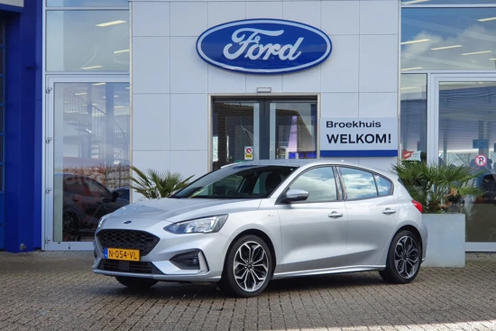 Ford Focus 1.0 125PK ST-Line Navigatie 18 inch velgen Camera Cruise Winterpakket