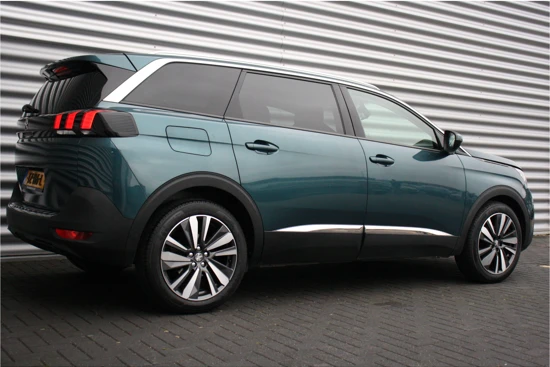 Peugeot 5008 1.2 PURETECH 130PK 7-ZITS ALLURE AUTOMAAT / NAVI / LEDER / CLIMA / LED / PDC / 19" LMV / CAMERA / BLUETOOTH / CRUISECONTROL / NI