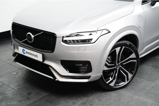 Volvo XC90 T8 Recharge AWD Ultimate Dark | Bowers & Wilkins | Luchtvering | Getint glas | 360o camera | Stoelventilatie en massage |