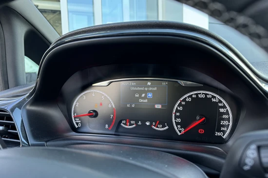 Ford Fiesta ST Performance Pack | Stage 1 233PK | Schuif/kantel dak | B&O | Camera | Stoelverwarming | Carplay