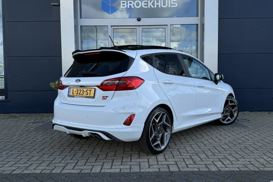 Ford Fiesta ST Performance Pack | Stage 1 233PK | Schuif/kantel dak | B&O | Camera | Stoelverwarming | Carplay