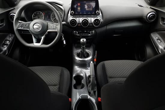 Nissan Juke 1.0 DIG-T Tekna | Navigatie | Achteruitrijcamera | CruiseControl | Stoelverwarming |