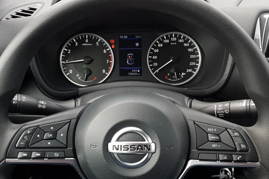 Nissan Juke 1.0 DIG-T Tekna | Navigatie | Achteruitrijcamera | CruiseControl | Stoelverwarming |