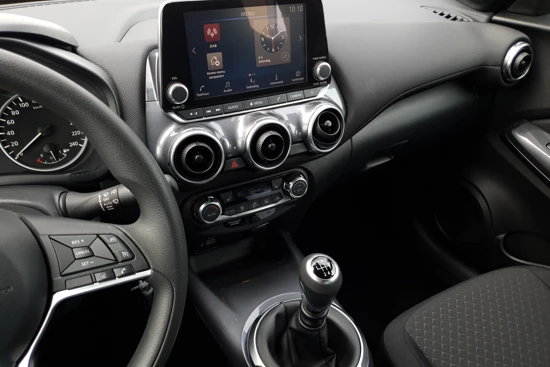 Nissan Juke 1.0 DIG-T Tekna | Navigatie | Achteruitrijcamera | CruiseControl | Stoelverwarming |