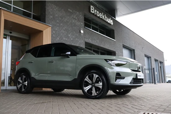 Volvo XC40 Recharge Core | SEPP Subsidie! | Trekhaak | Stoel en Stuurwielverwarming | All Season banden | Parkeercamera | Parkeersensoren v