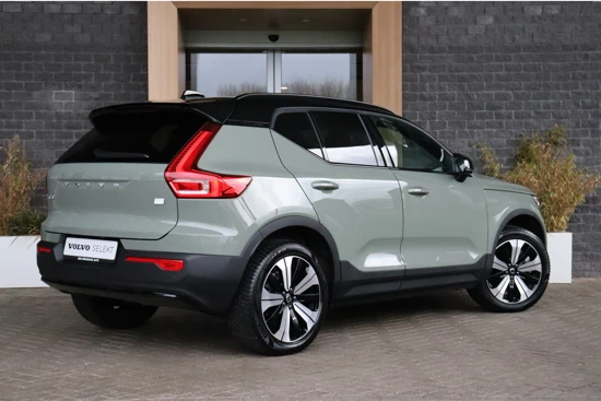 Volvo XC40 Recharge Core | SEPP Subsidie! | Trekhaak | Stoel en Stuurwielverwarming | All Season banden | Parkeercamera | Parkeersensoren v