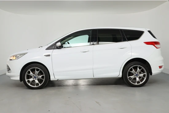 Ford Kuga 1.5 Titanium Styling Pack | Navi | Camera | Clima | Elektrische Achterklep | Parkeersensoren V+A | Keyless | Lichtmetalen Velgen